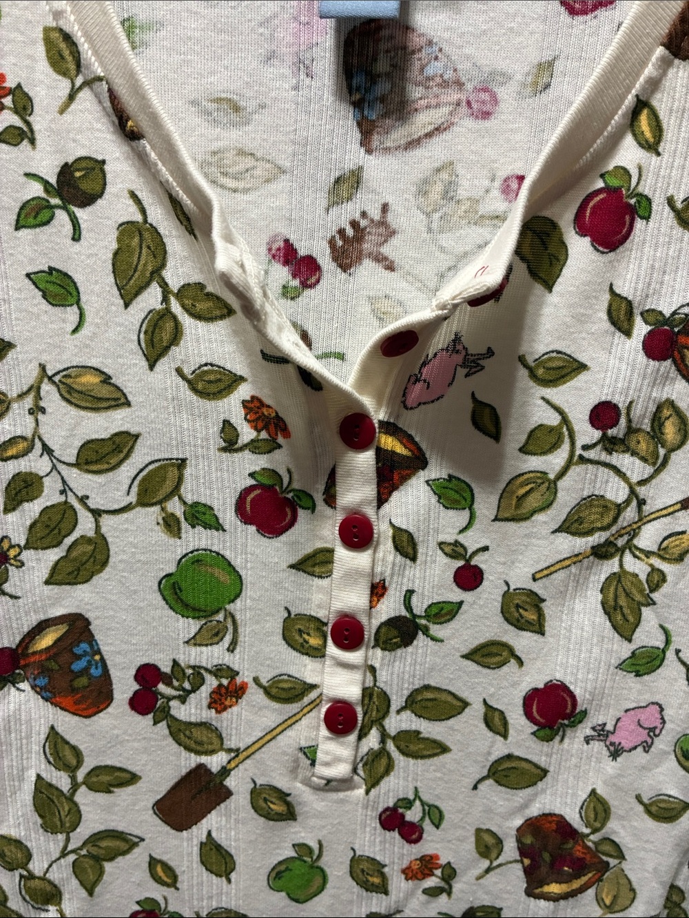 Women’s vintage 1X cream short sleeve Tee with Garden Print - Picture 4 of 8